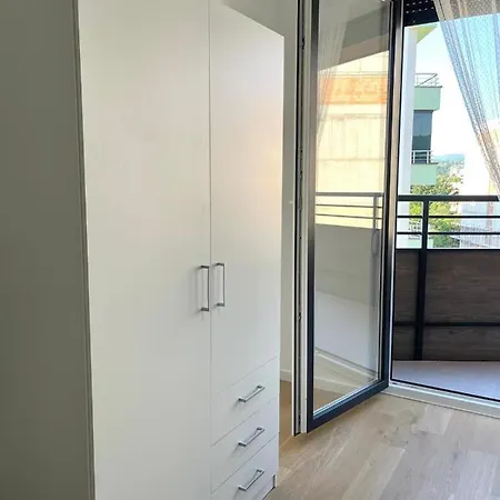 Elegance Self Check-in