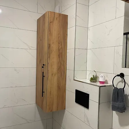 Elegance Self Check-in Apartmán *