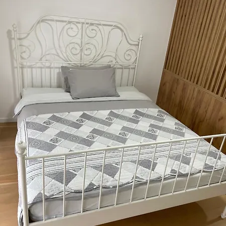 Elegance Self Check-in Free Parking